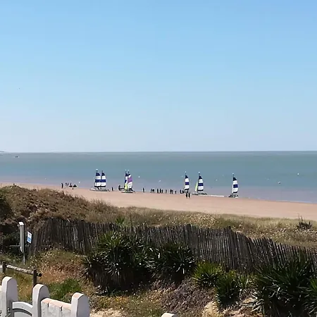 Holiday home Maison Vue A Noirmoutier, Proche Plage, 6 Pers. - Fr-1-823-137